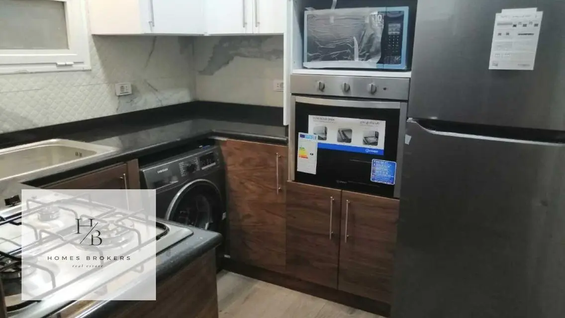 Luxury Apartment for Rent Overlooking Lakes