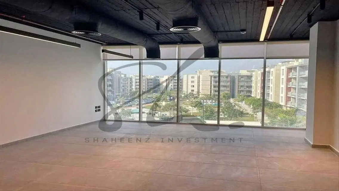 Ready-to-Move Apartment in Azad AUC