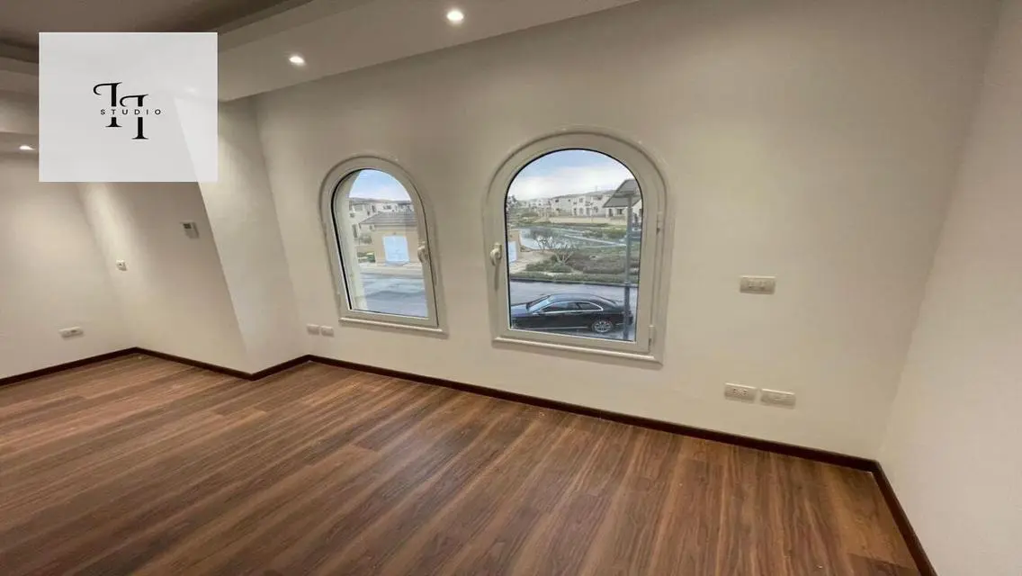 Luxury Villa for Sale with Spacious Design