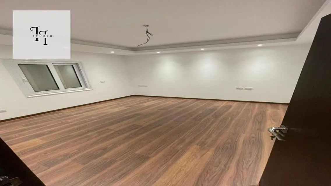 Luxury Villa for Sale with Spacious Design