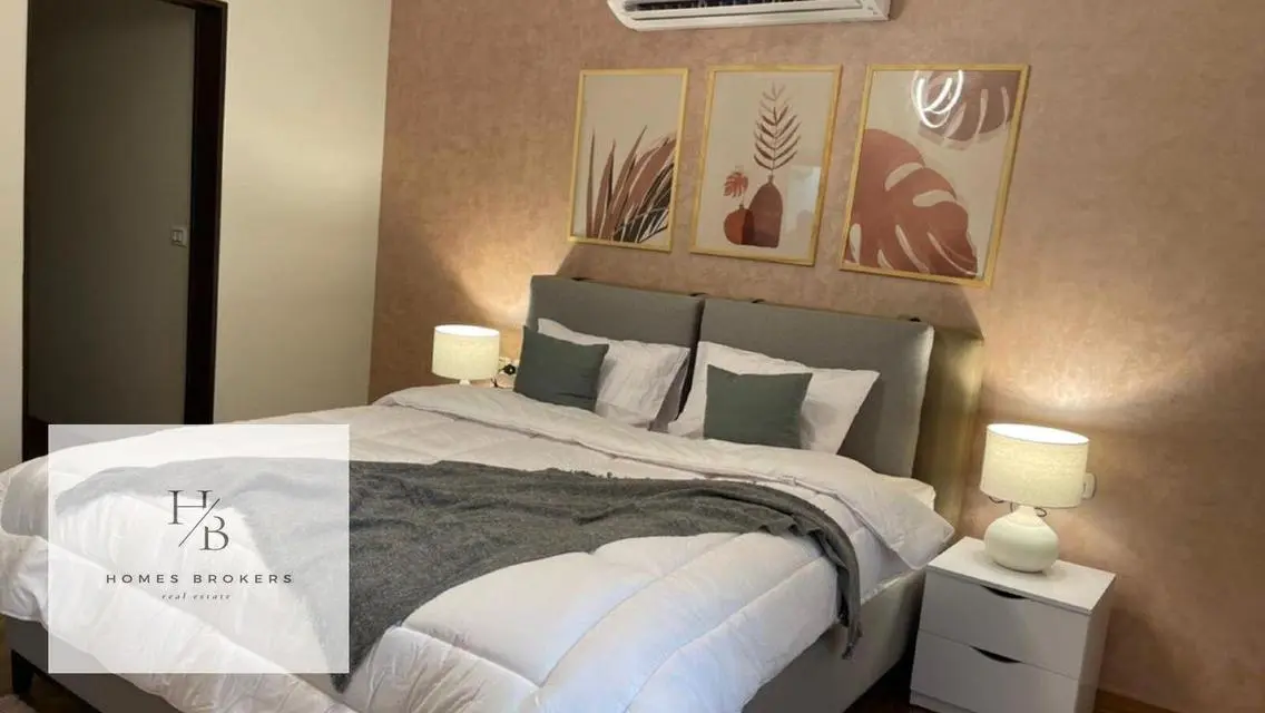 شقة فاخرة في Eastown Residences