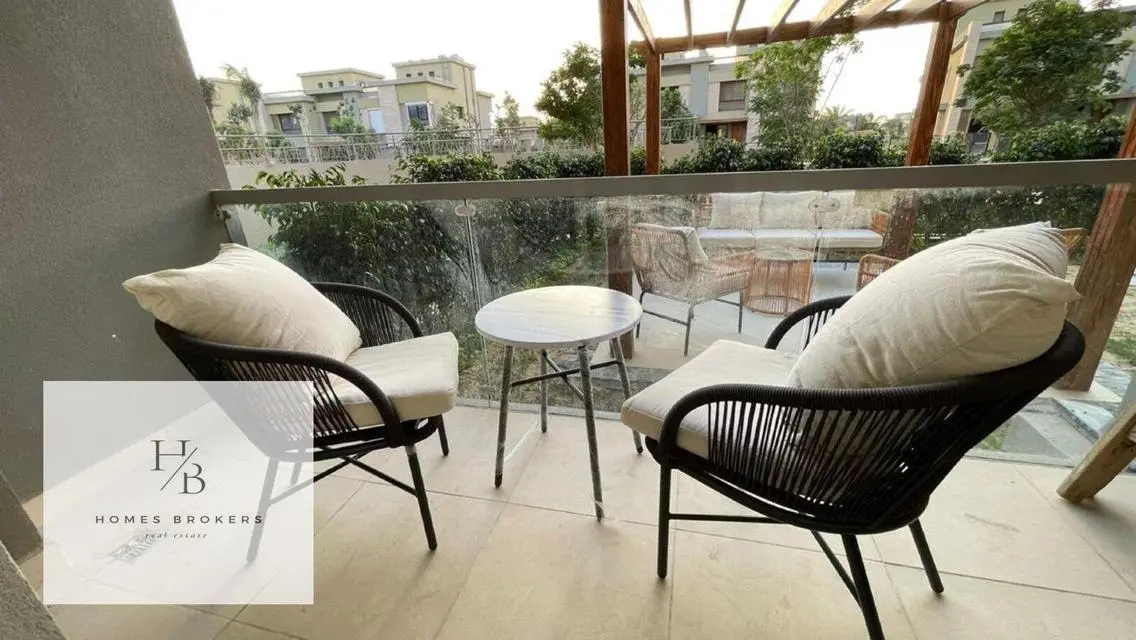 شقة فاخرة في Eastown Residences