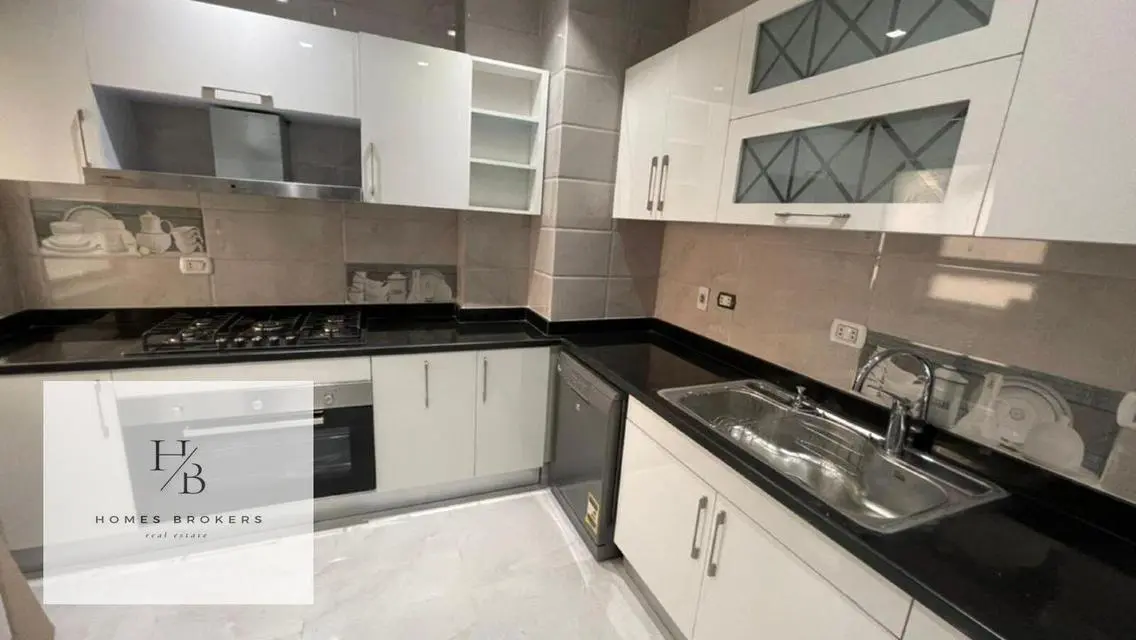 شقة فاخرة في Eastown Residences