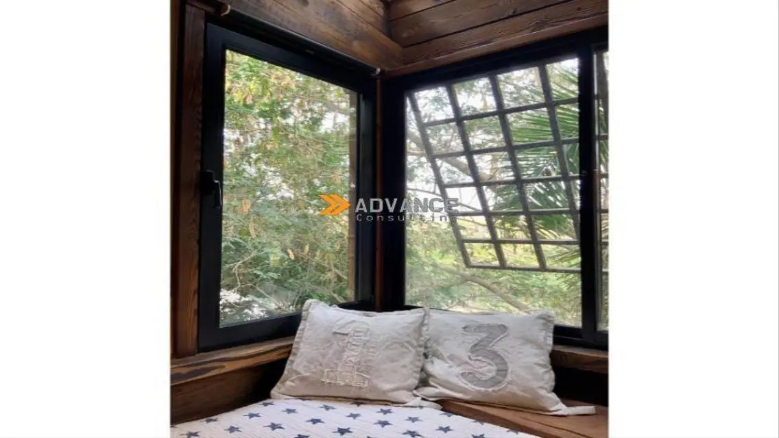 Luxury Villa with Full Amenities in the Heart of the City