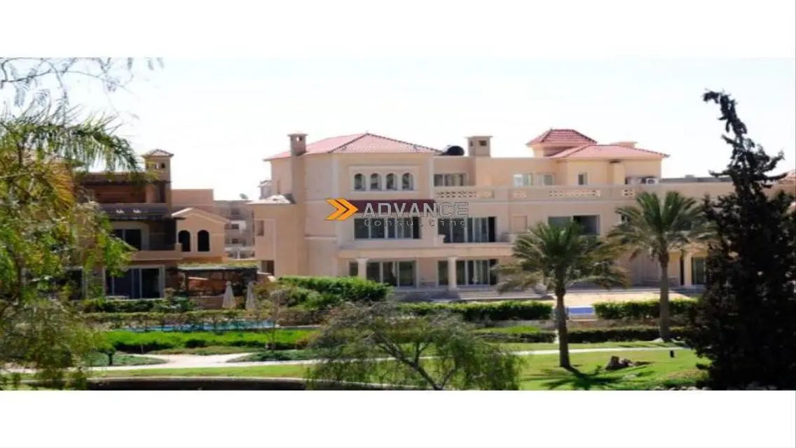 Luxury Villa with Full Amenities in the Heart of the City