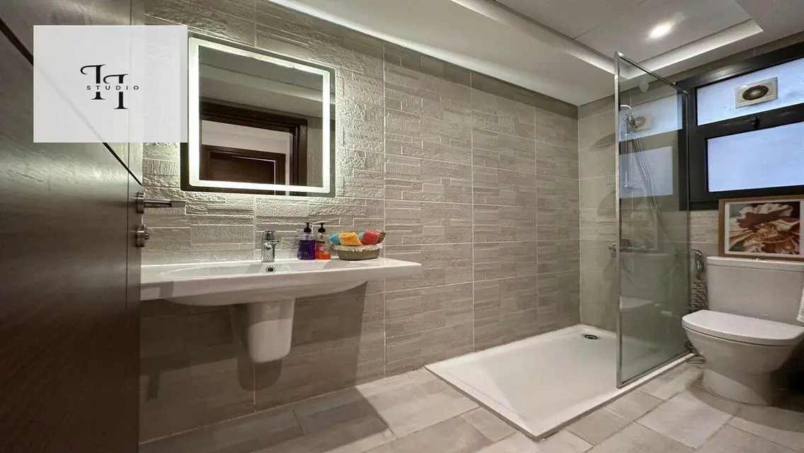 Luxury Apartment with Ideal Space in Prime Location