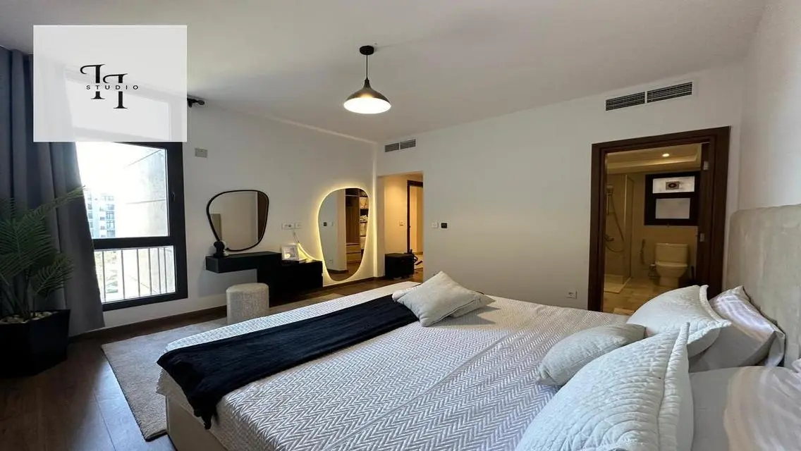Luxury Apartment with Ideal Space in Prime Location