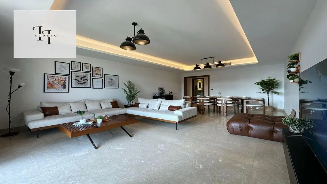 Luxury Apartment with Ideal Space in Prime Location