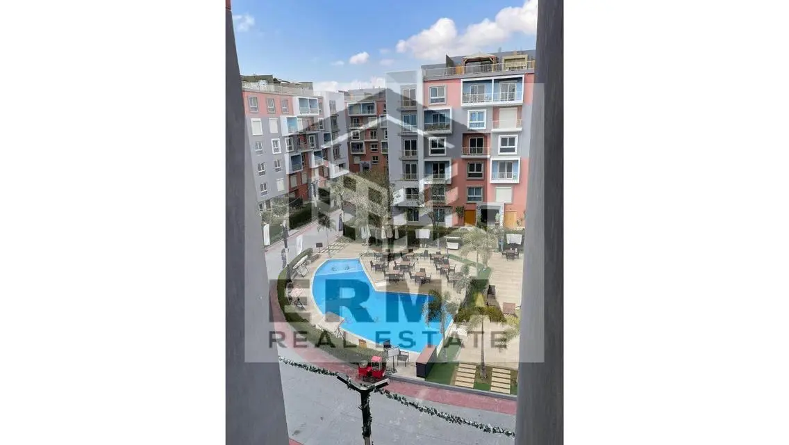 Luxurious 3 Bedroom Apartment with Private Pool and Garden