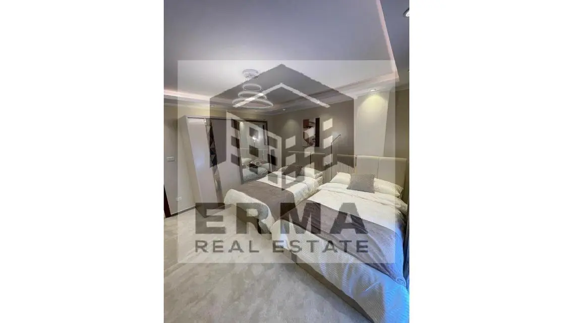 Luxurious 3 Bedroom Apartment with Private Pool and Garden
