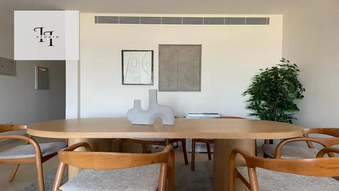 Spacious Apartment with Prime View and Amenities