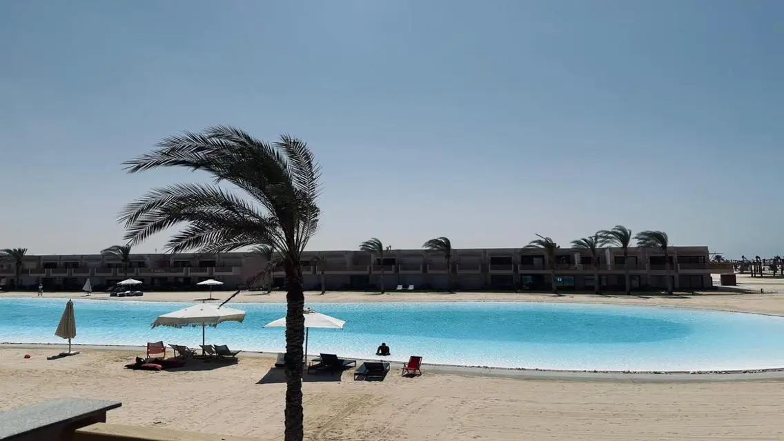 شقة مع شرفة مطلة على بحيرات