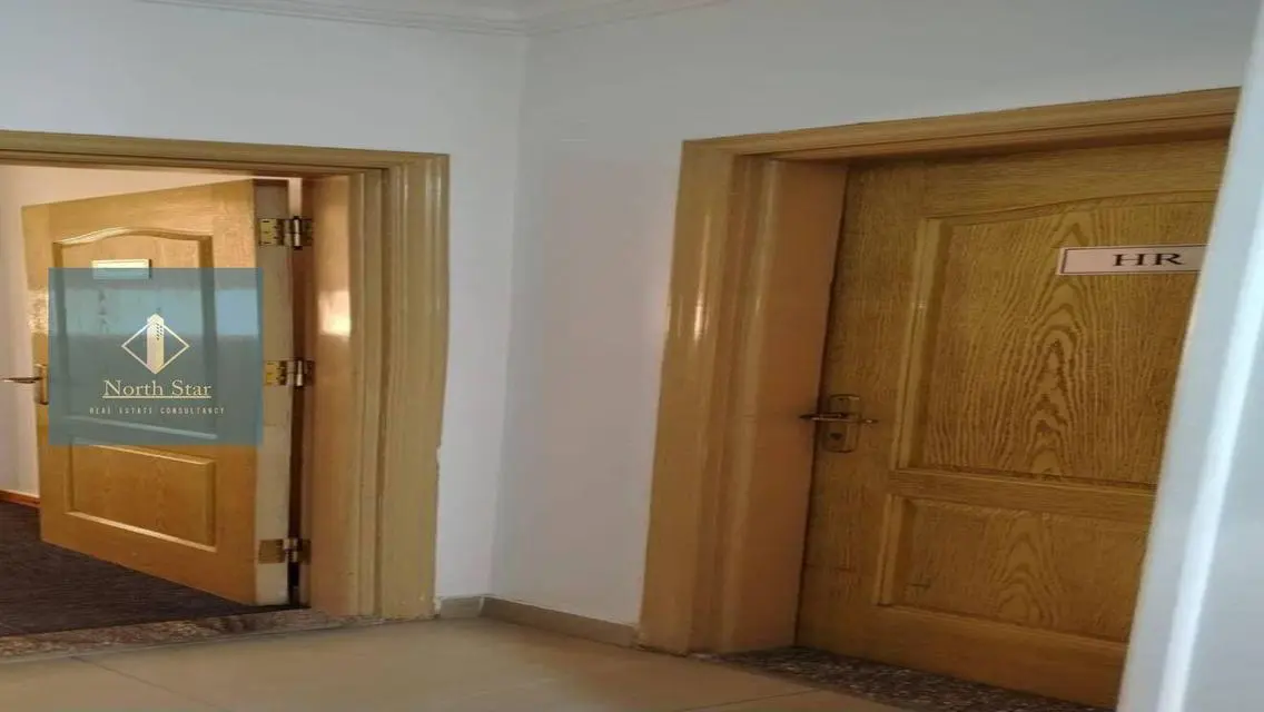 Premium 400-meter Office for Rent