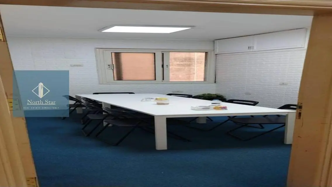 Premium 400-meter Office for Rent