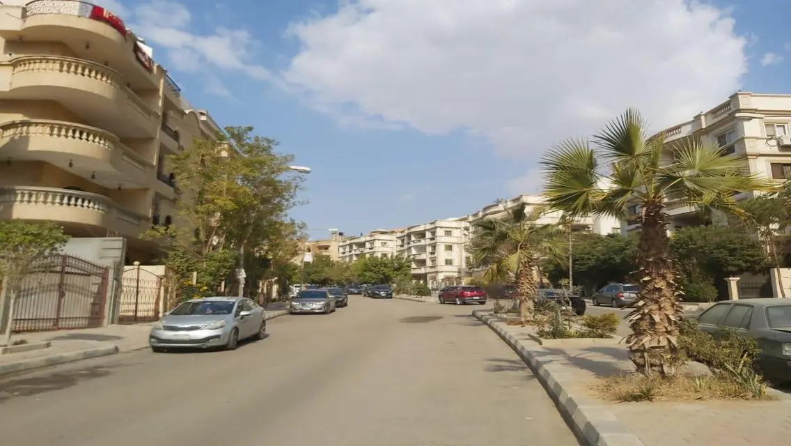 شقة فاخرة للبيع بمساحة واسعة