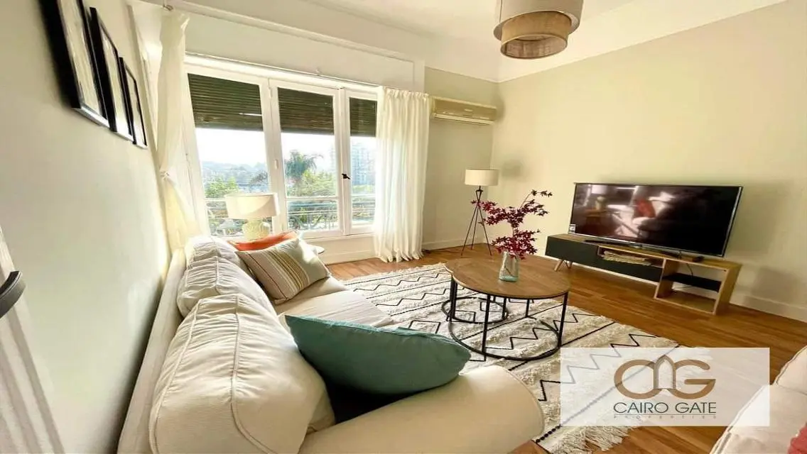 Spacious 4-Room Apartment with Nile View in Zamalek