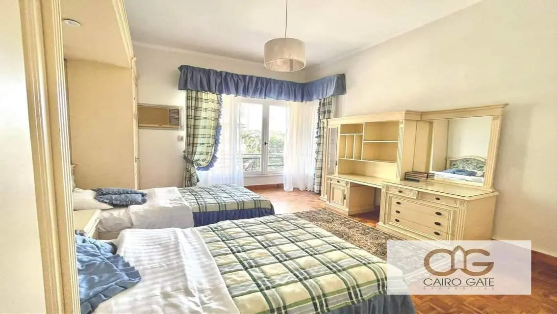 Spacious 4-Room Apartment with Nile View in Zamalek