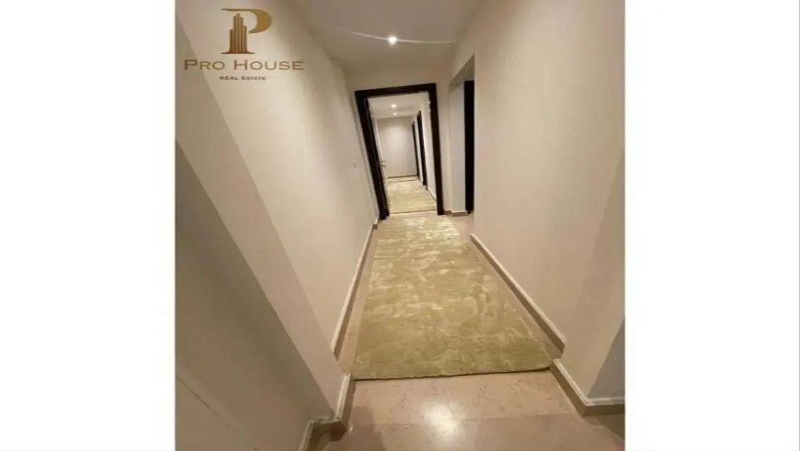 Luxury Apartment in Prime Location with 3 Bedrooms