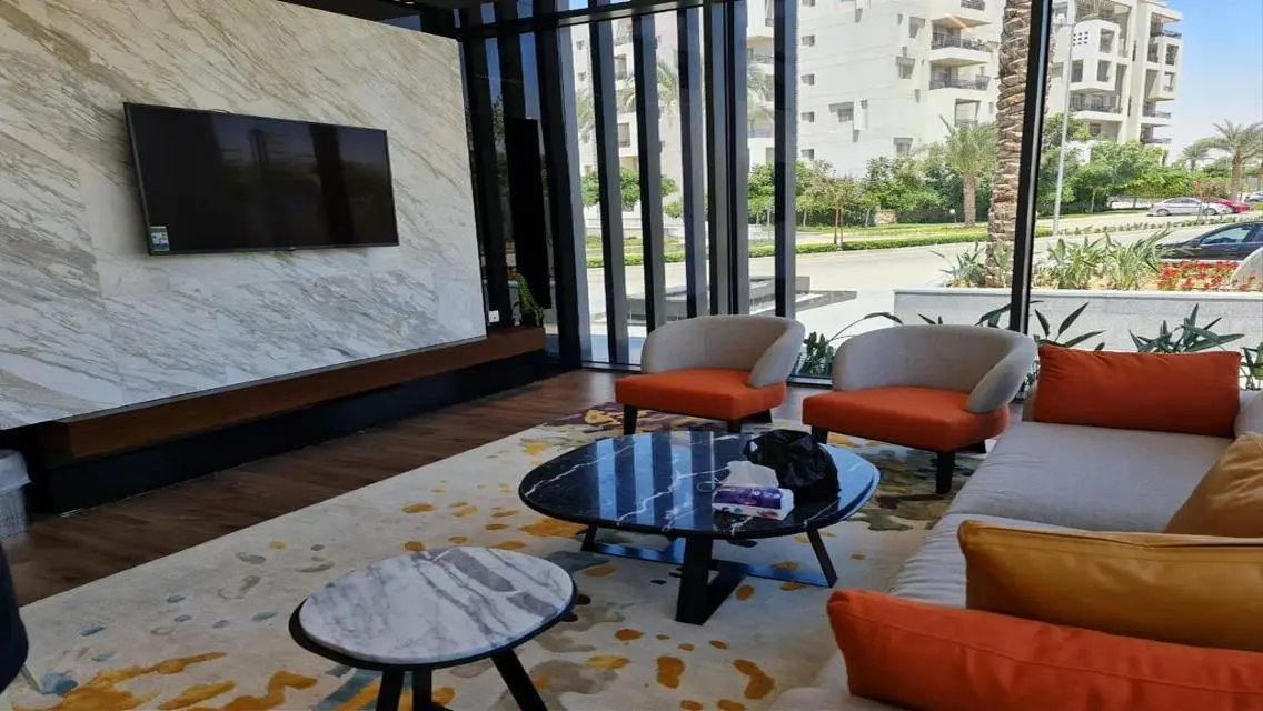 Luxury Apartment in Prime Location with 3 Bedrooms