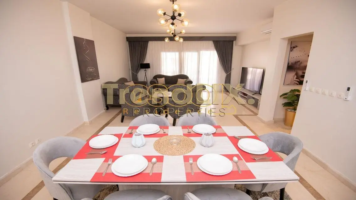 Luxury Apartment in Mivida with Scenic View