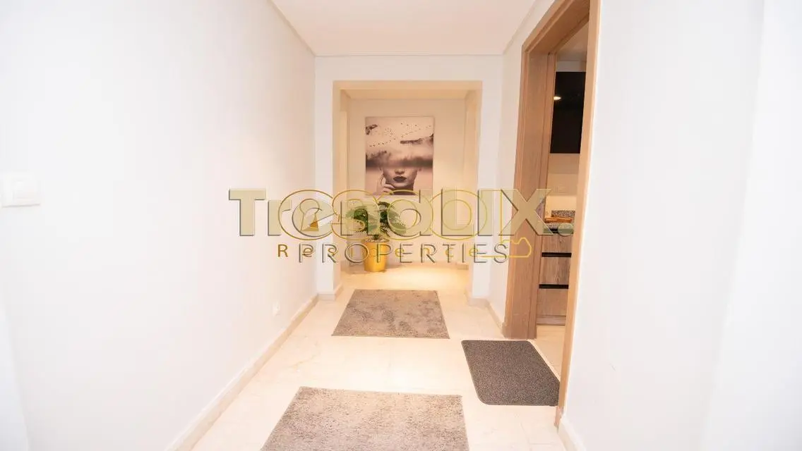 Luxury Apartment in Mivida with Scenic View