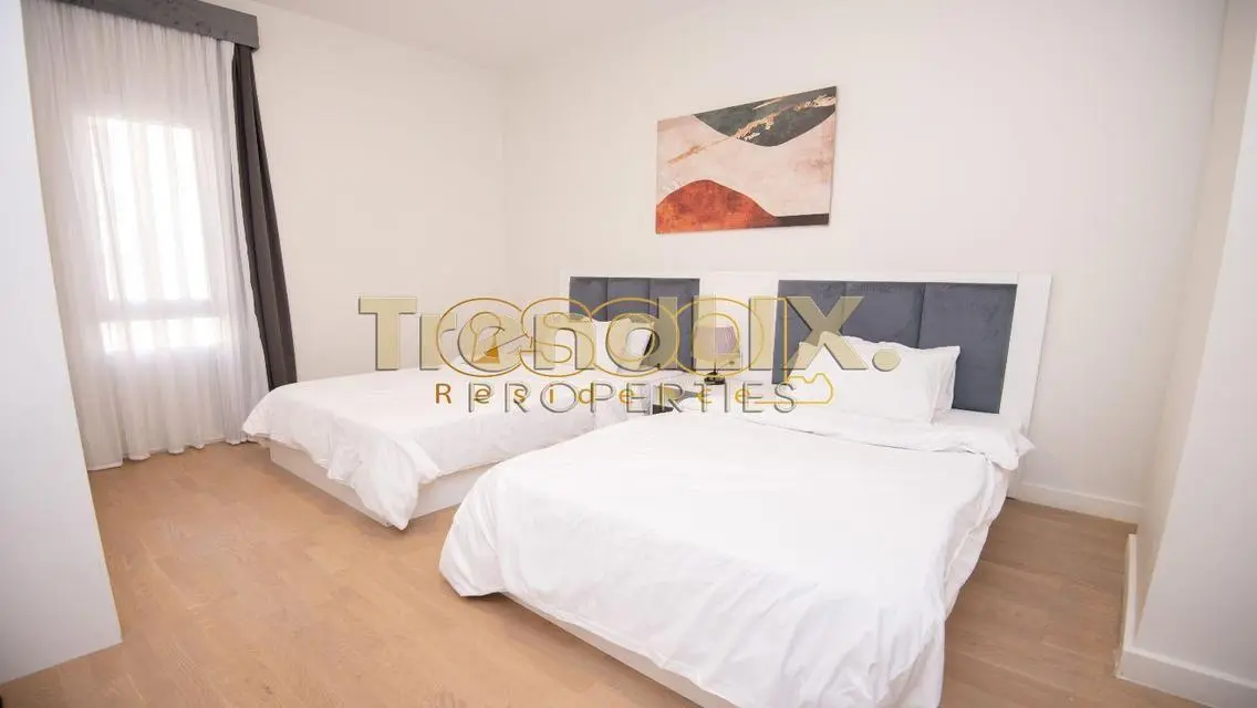 Luxury Apartment in Mivida with Scenic View