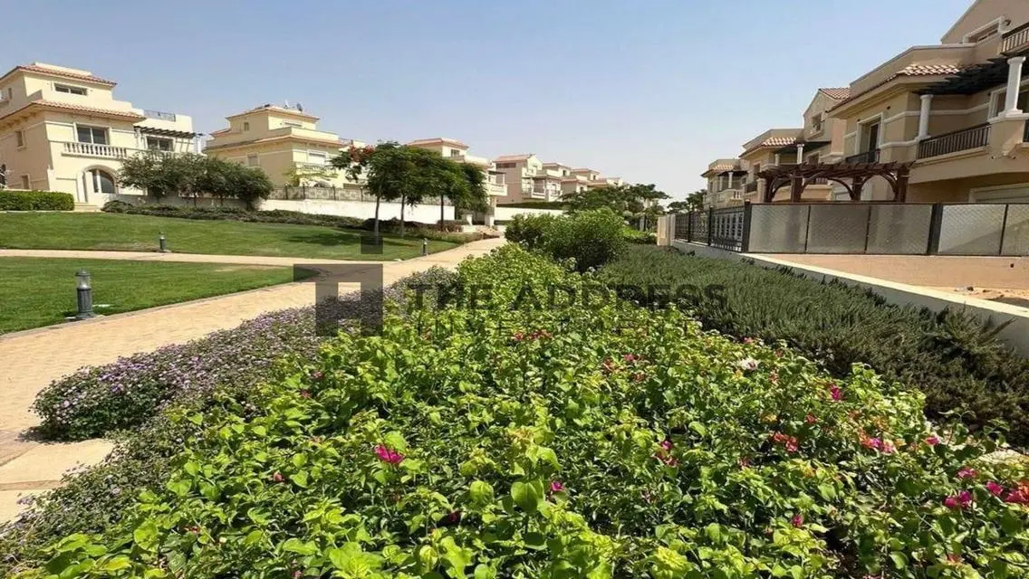 فيلا فاخرة للبيع بأسعار تنافسية