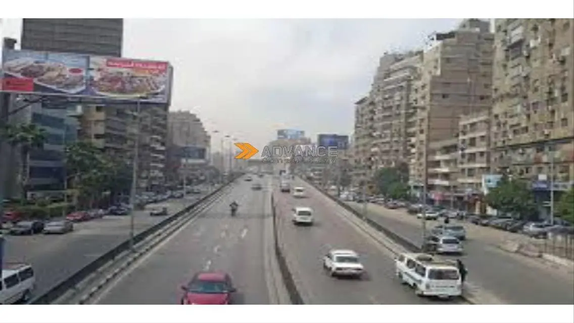 فيلا فاخرة بمساحة 450 متر للبيع