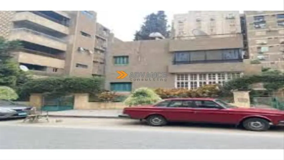 فيلا فاخرة بمساحة 450 متر للبيع