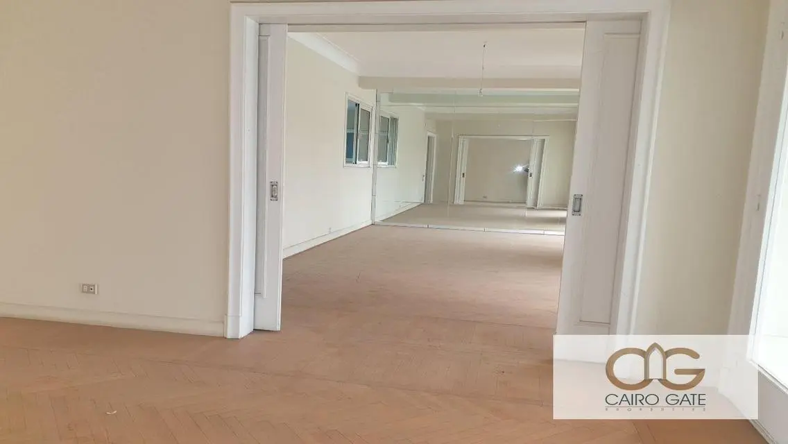 Amazing Nile View Apartment in Zamalek for Sale