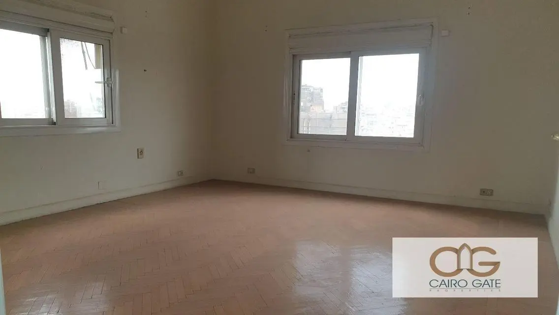 Amazing Nile View Apartment in Zamalek for Sale