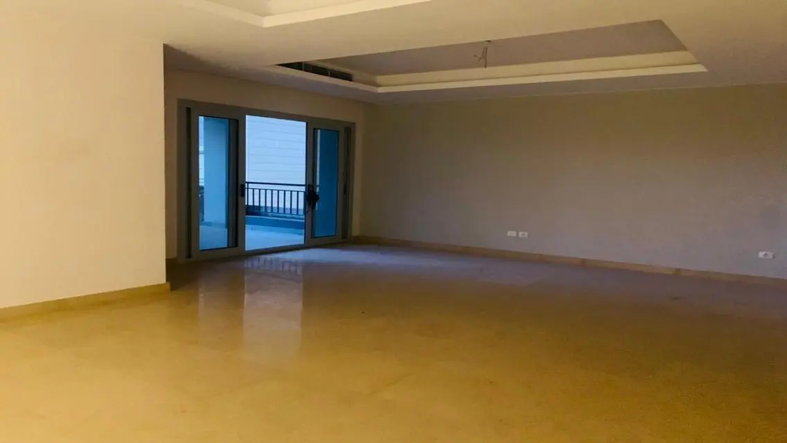 Luxurious Villa with Private Garden and Shared Pool - 21,500,000 EGP