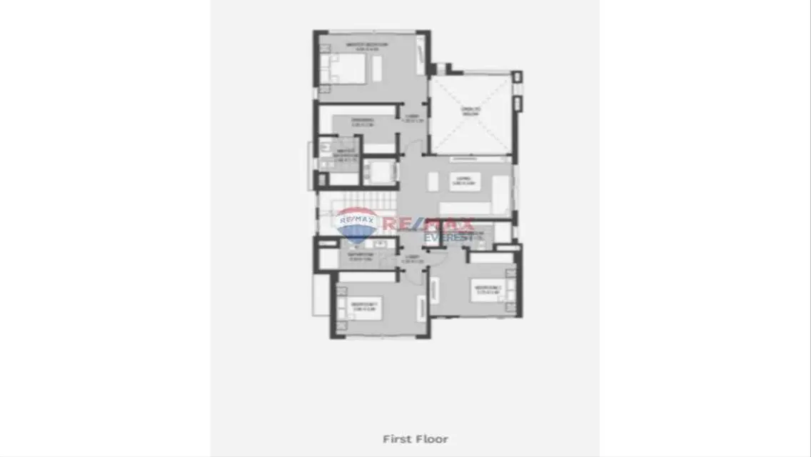 Luxury Villa with 400 sqm Private Garden and Pool