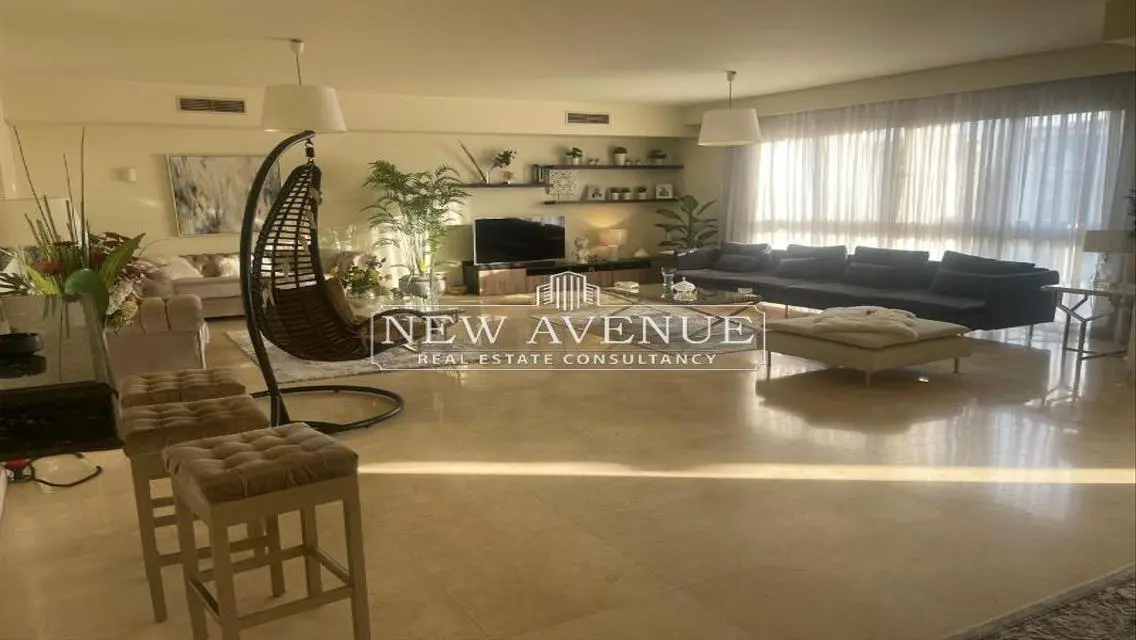 Luxury Apartment for Rent in Aurora 236