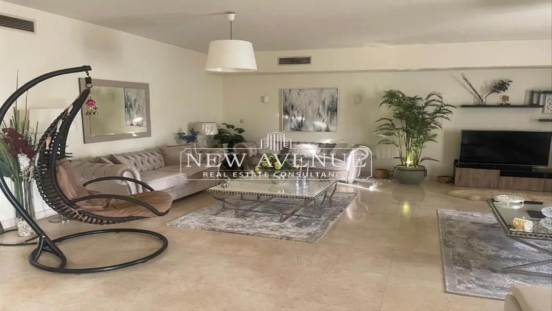 Luxury Apartment for Rent in Aurora 236