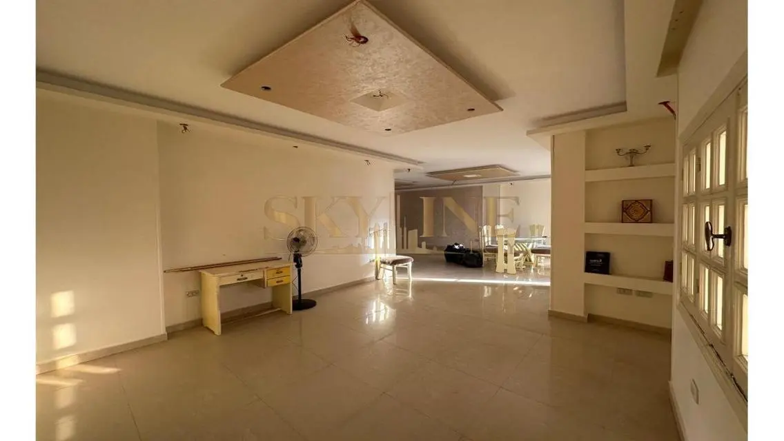 Luxury Apartment in the Sky with Stunning Views