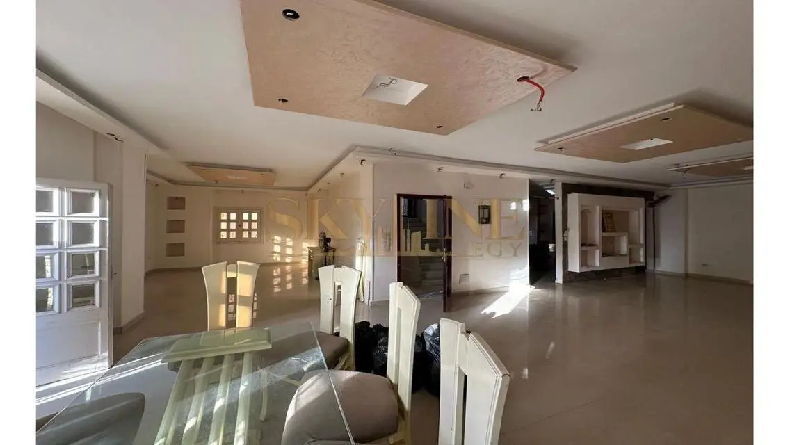 Luxury Apartment in the Sky with Stunning Views