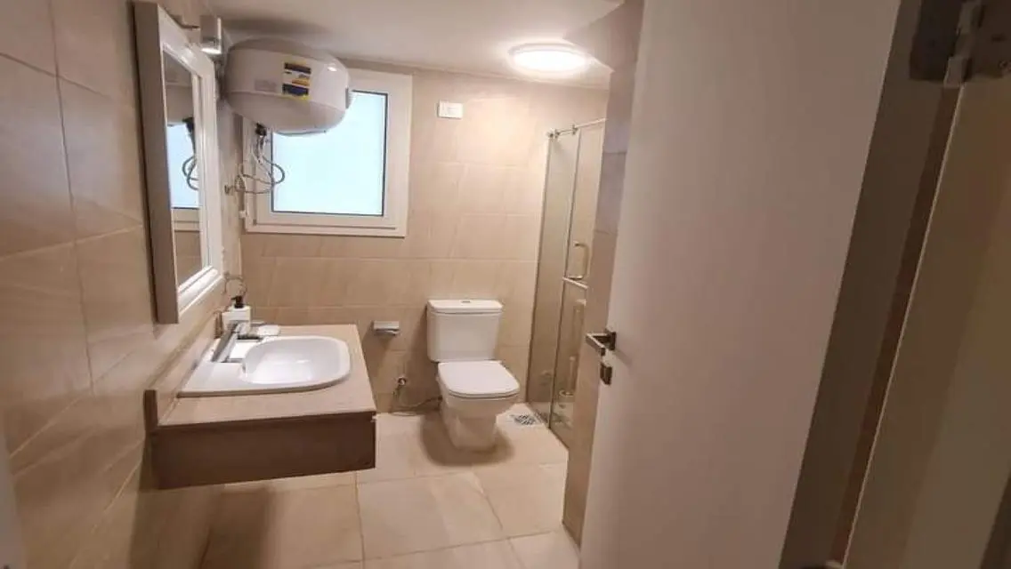 Luxury Apartment with Spacious Design