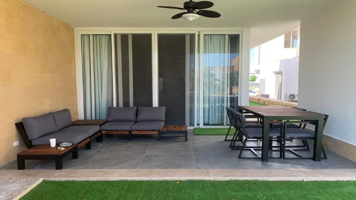 Stunning Apartment with Private Garden and Balcony