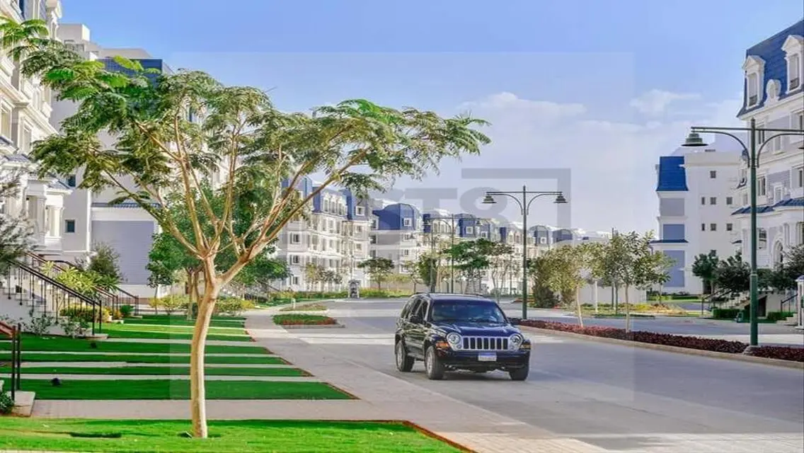 Luxury Villa for Sale in ST81