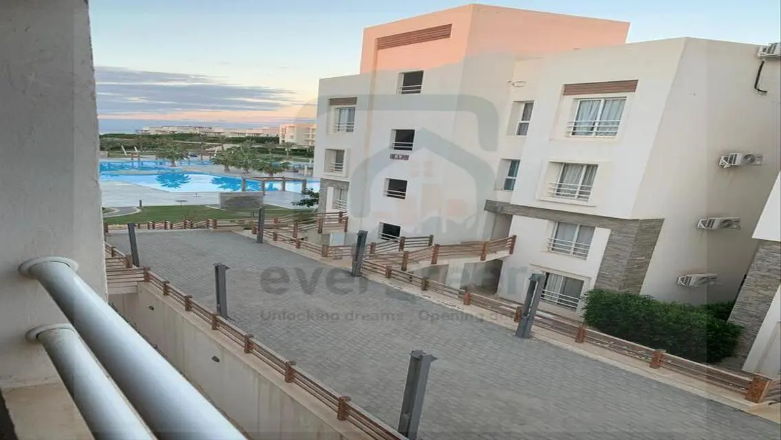 Luxury Apartment for Sale with Lake View