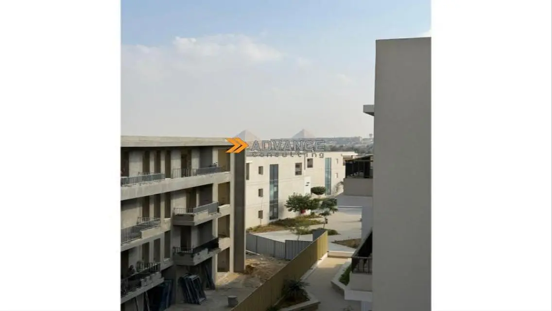 Luxury Villa in Pyramids Hills with Stunning Views