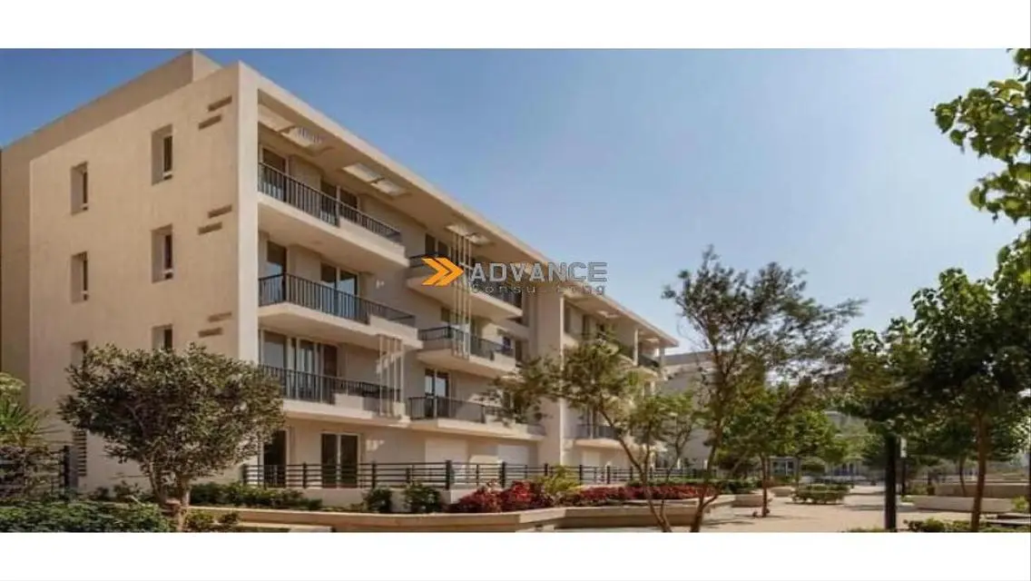 Luxury Villa in Pyramids Hills with Stunning Views