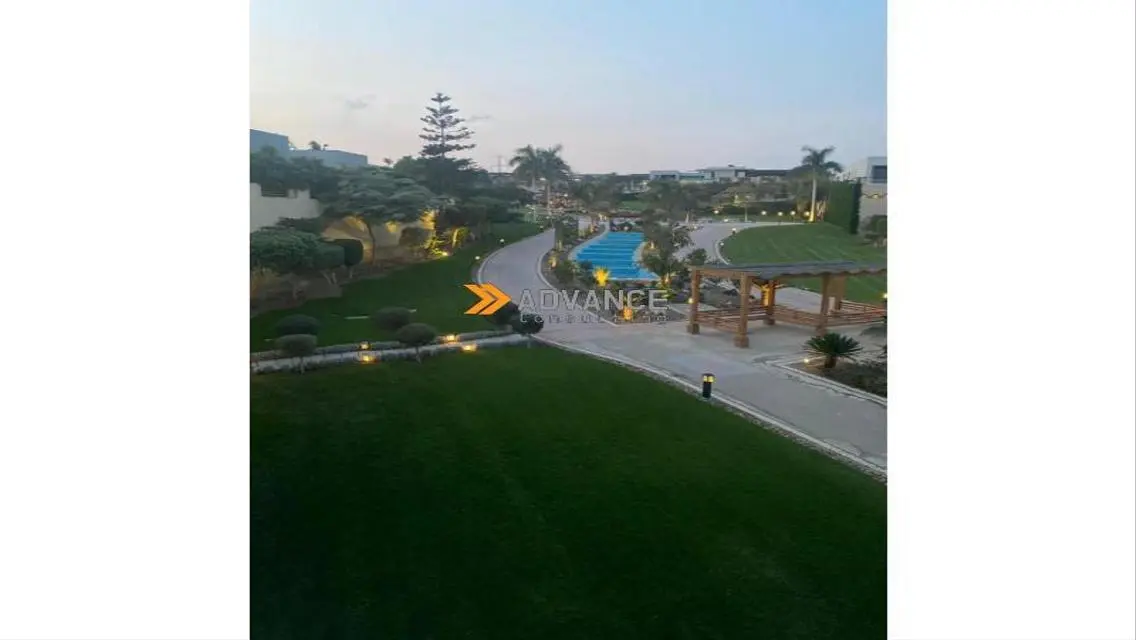 Luxury Villa in Pyramids Hills with Stunning Views