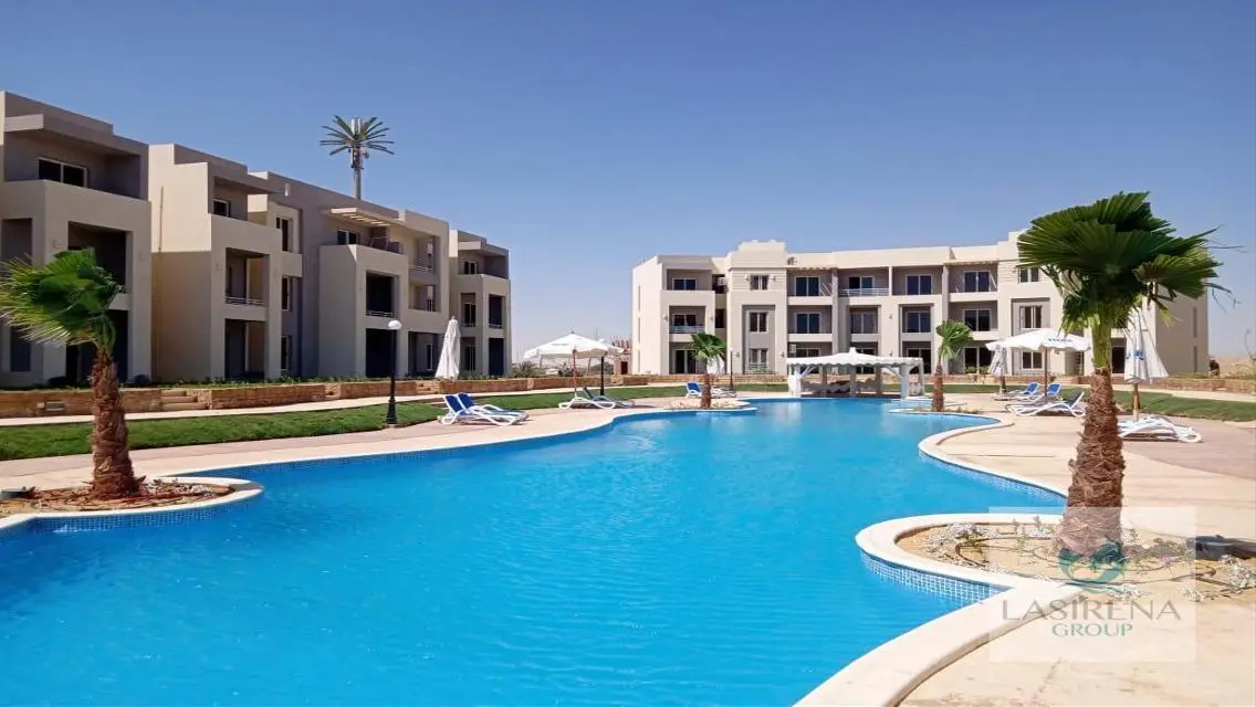 Luxury Apartment with Private Garden and Pool in the City Center