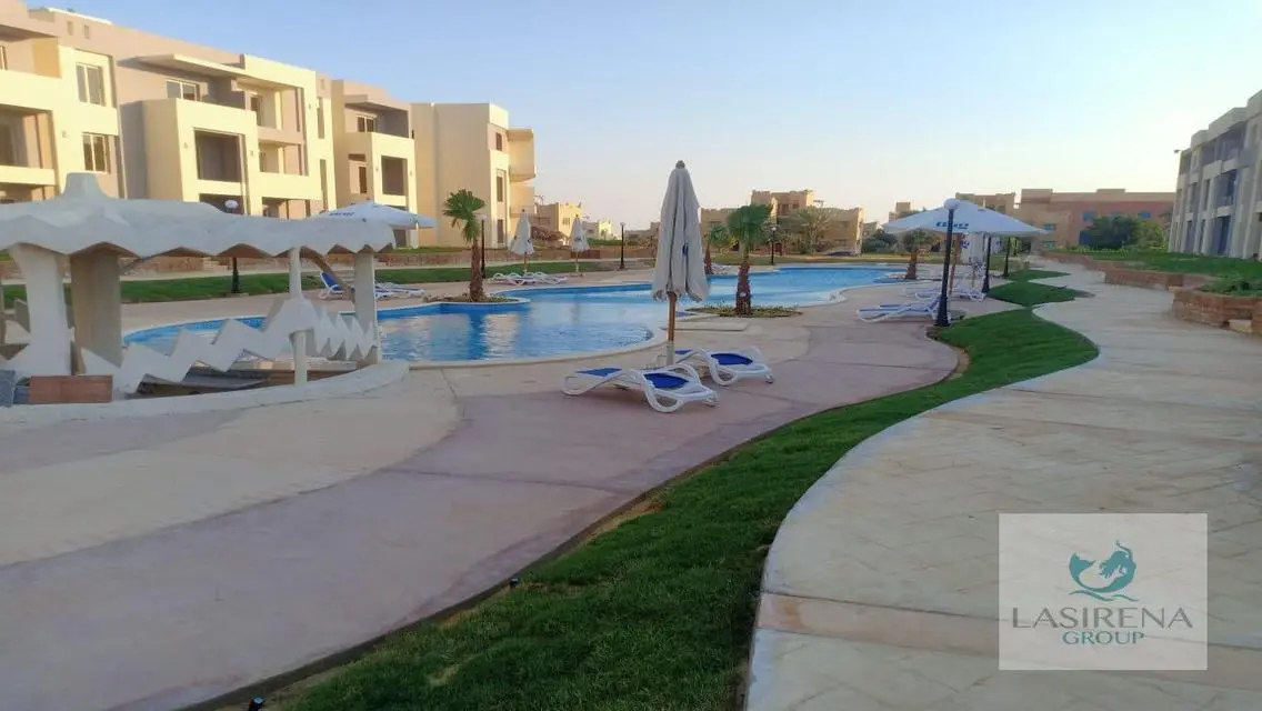 Luxury Apartment with Private Garden and Pool in the City Center