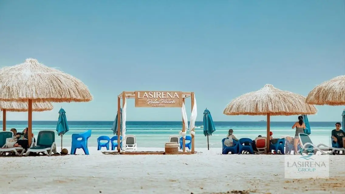 Luxury Villa for Sale with Extensive Amenities