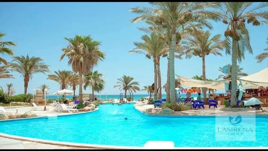 Luxury Villa for Sale with Extensive Amenities