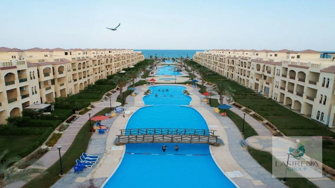 Luxury Villa for Sale with Extensive Amenities