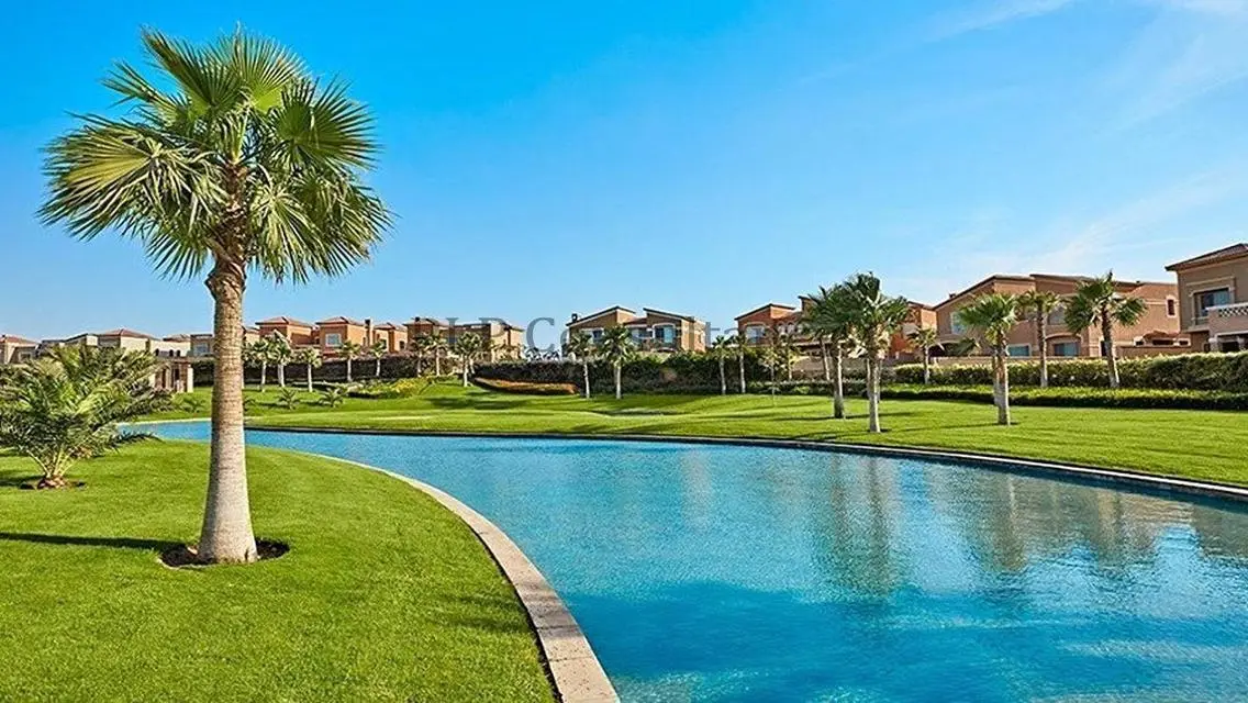 Luxury Villa in Swan Lake - 3 Bedrooms